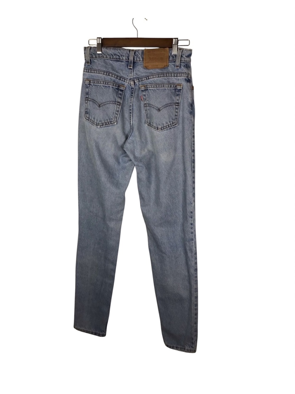 Vintage 90s Levi’s 550 Jeans High Waisted Relaxed Fit Light Wash Made in USA.